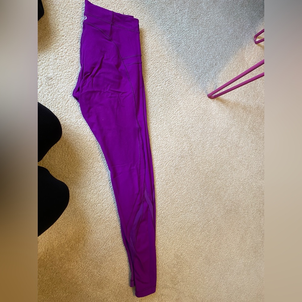 Special edition Lululemon wonder under leggings